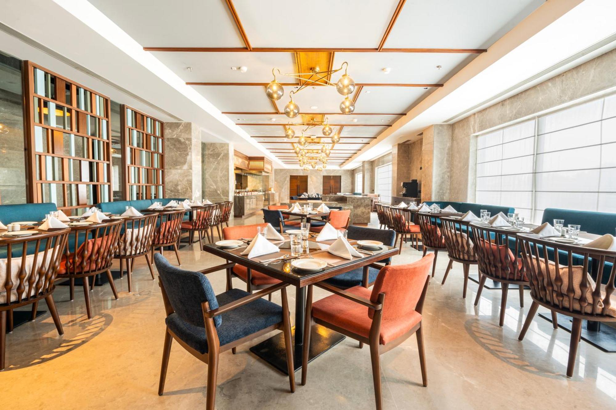 Radisson Hotel Vrindāvan Esterno foto