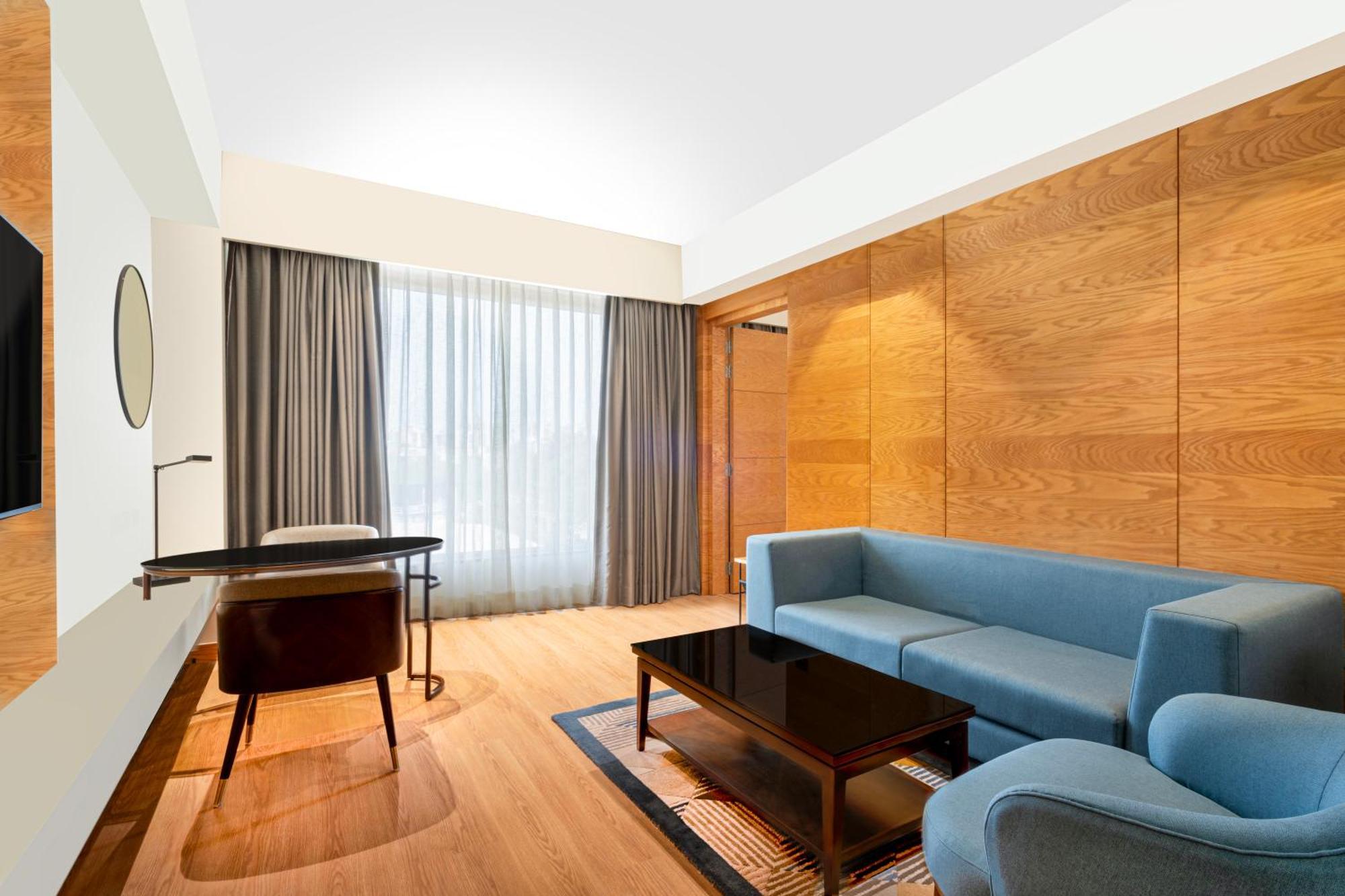 Radisson Hotel Vrindāvan Esterno foto