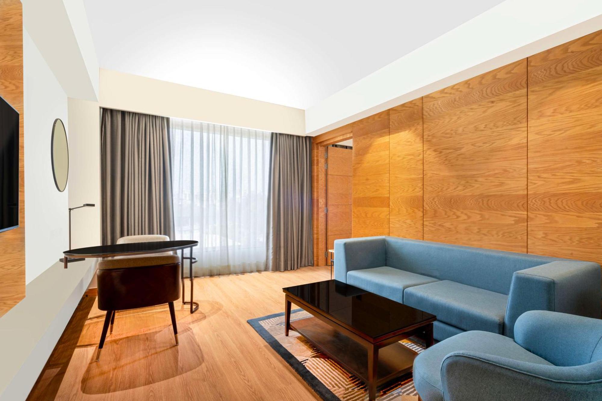 Radisson Hotel Vrindāvan Esterno foto